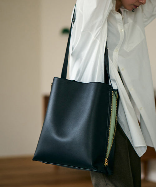 ROPÉ / 【E'POR】【A4対応】 Y BAG Shoulder L（サイドジップ