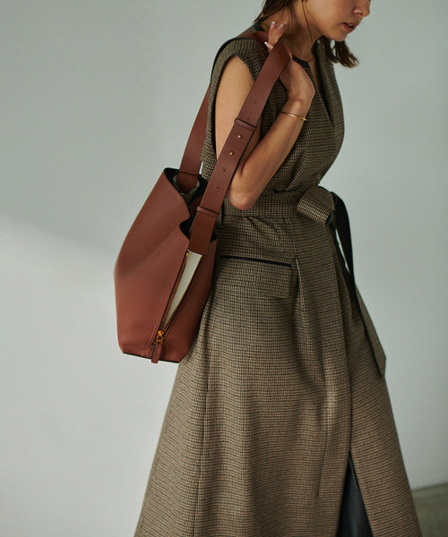 ROPÉ / 【WEB限定】【E'POR】Y BAG Shoulder M（サイドジップ