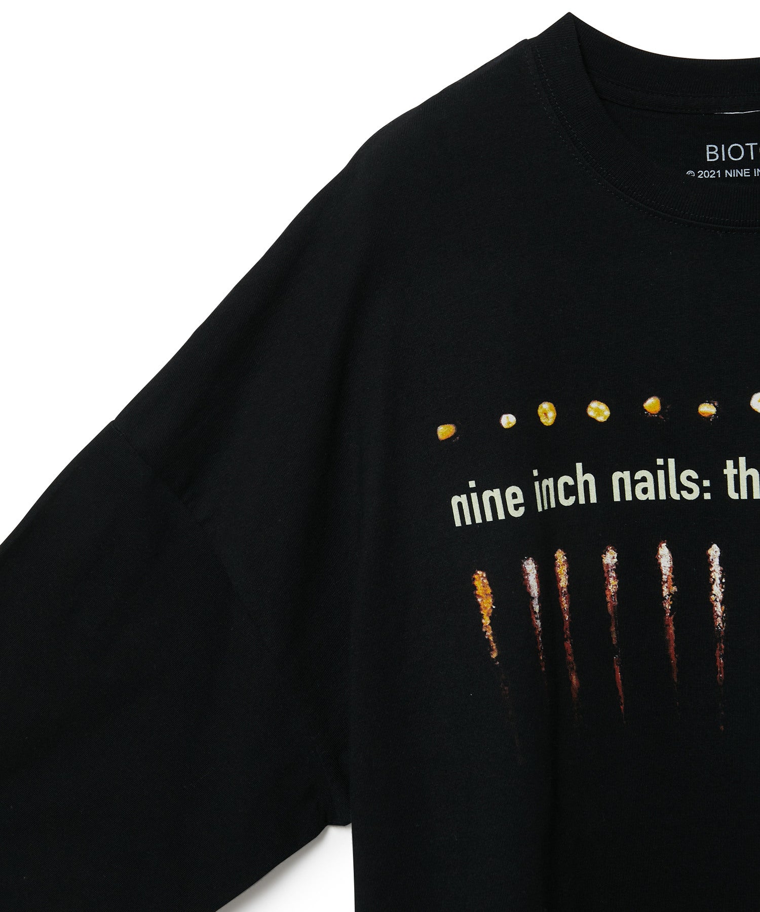 販売価格の低下 comoli NINE INCH NAILS ロンt SIZE4 白 - トップス