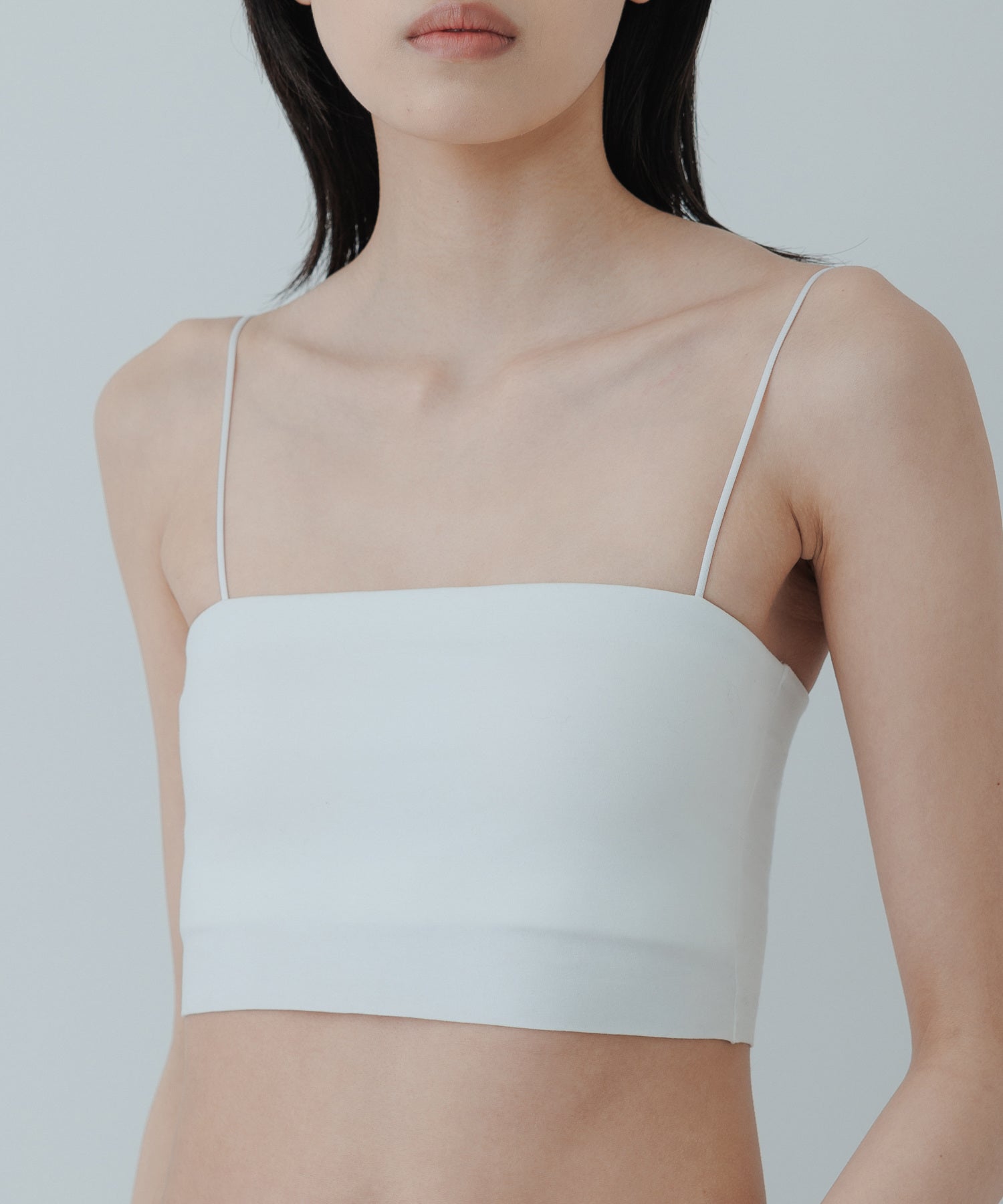 yo biotop / Cropped bare bra top | saaslandingpages.com