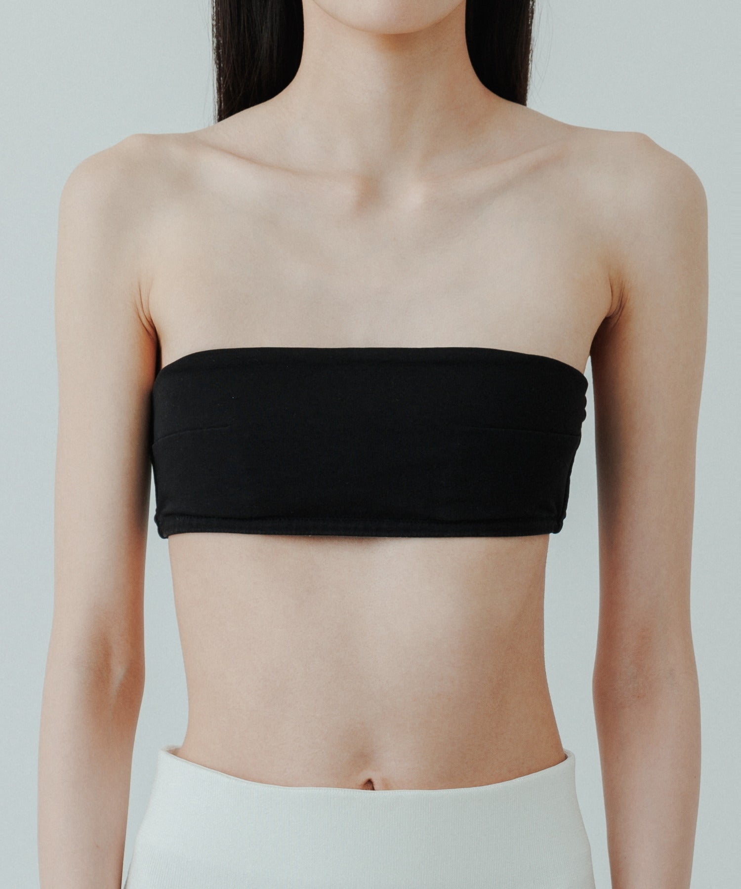 yo biotop / Cropped bare bra top | saaslandingpages.com