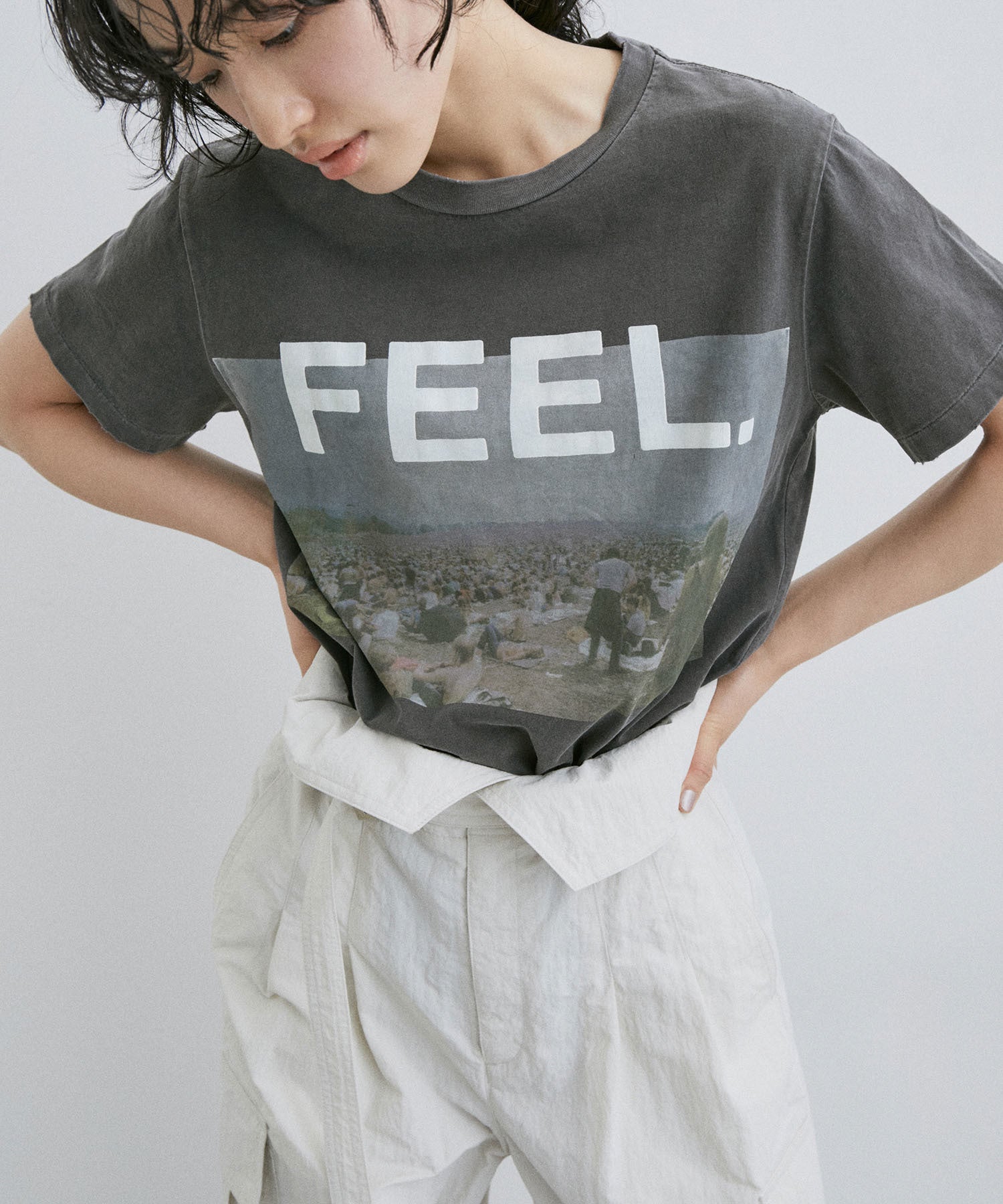 【希少完売品❗新品‼️】レミレリーフ　Tシャツ　FEEL