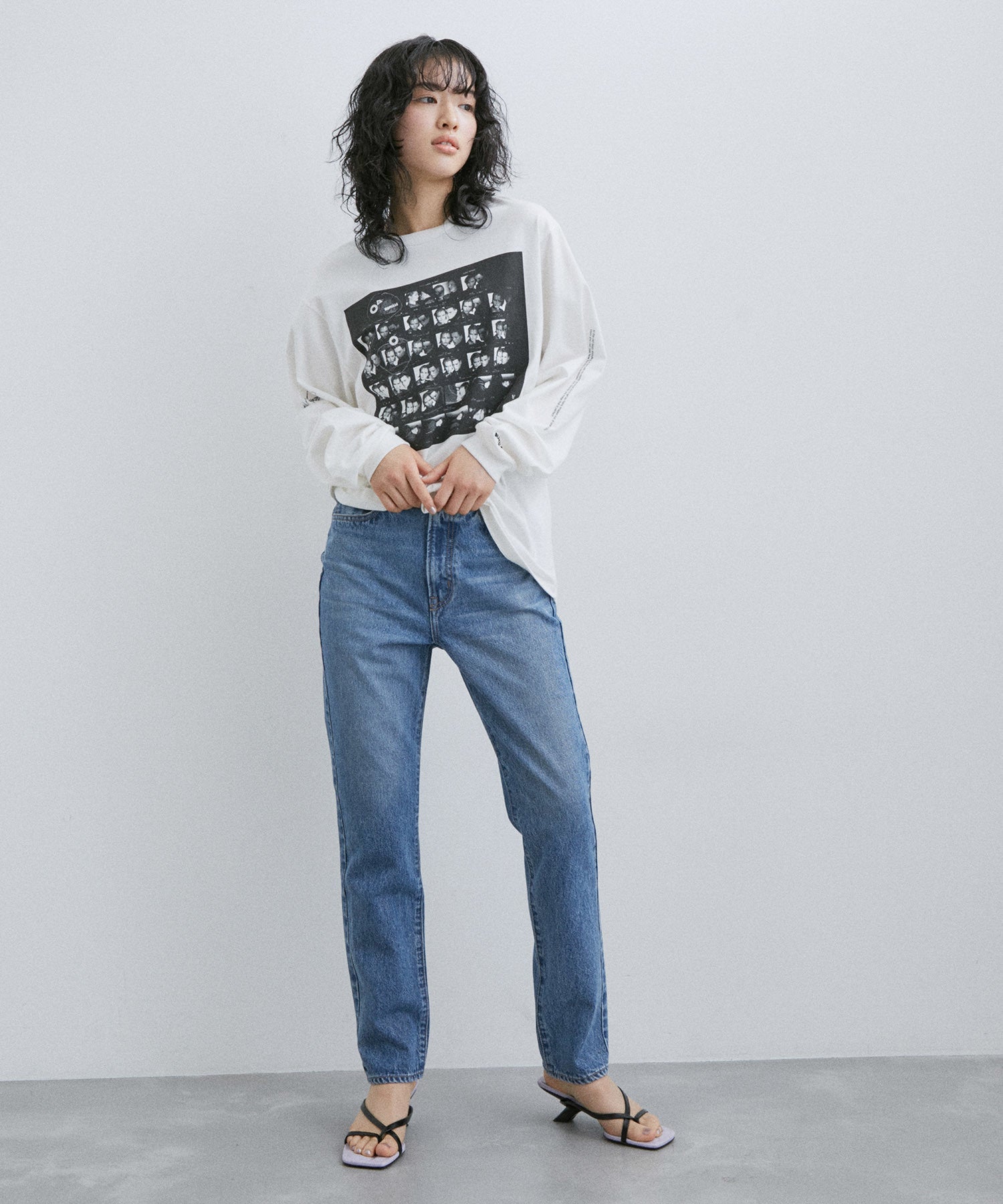 新品未使用NEEDBY JENNY FIT HIGHRISE STRAIGHT