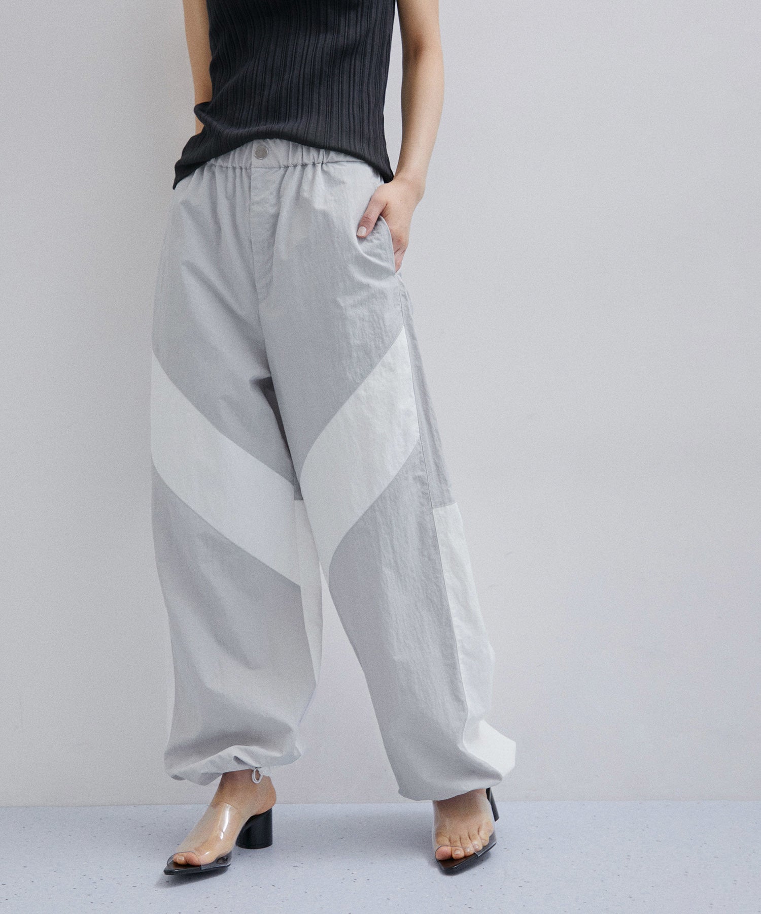 ADAM ET ROPE'】BOTANICAL DYED NYLON PANTS ｜ ADAM ET ROPE