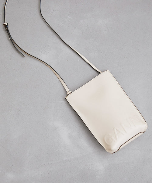 ADAM ET ROPÉ FEMME / 【GANNI】BANNER SMALL CROSSBODY (バッグ