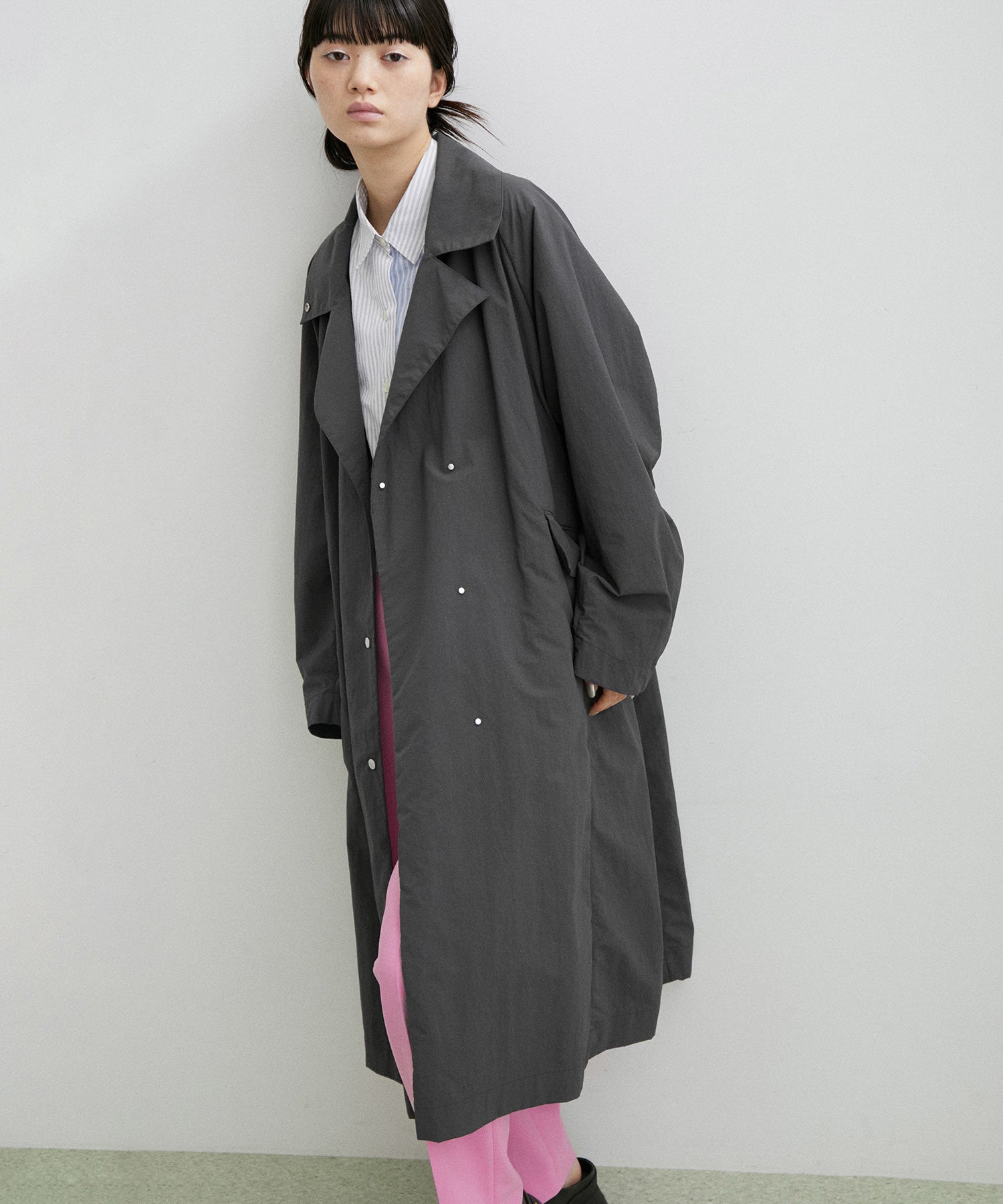 2WAY OVERSIZED DOUBLE-BREASTED COAT / オーバーフィットミドルコート-