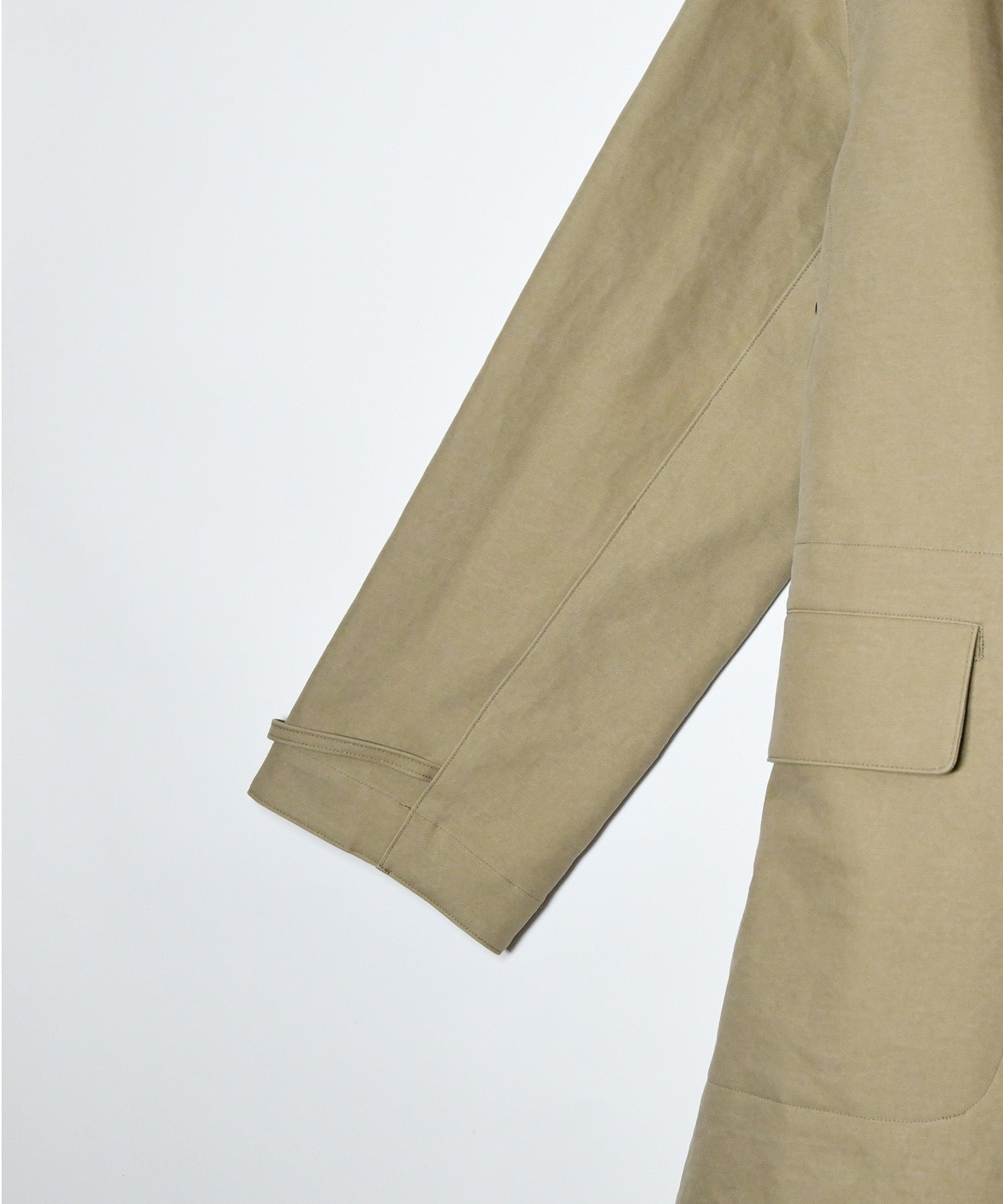 #-05 Ventile gabardine roundneck blouson