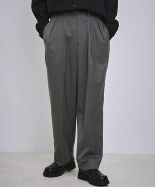 ご注意ください ESSAY Attic別注 3TUCK SLACKS パンツ スラックス