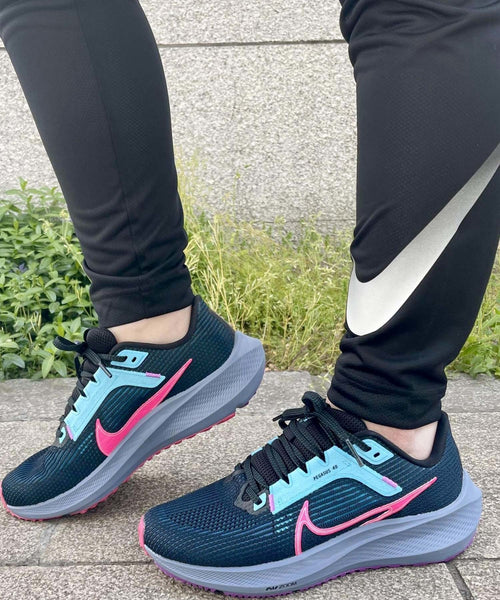 NIKE エア ズーム ペガサス 40 SE-