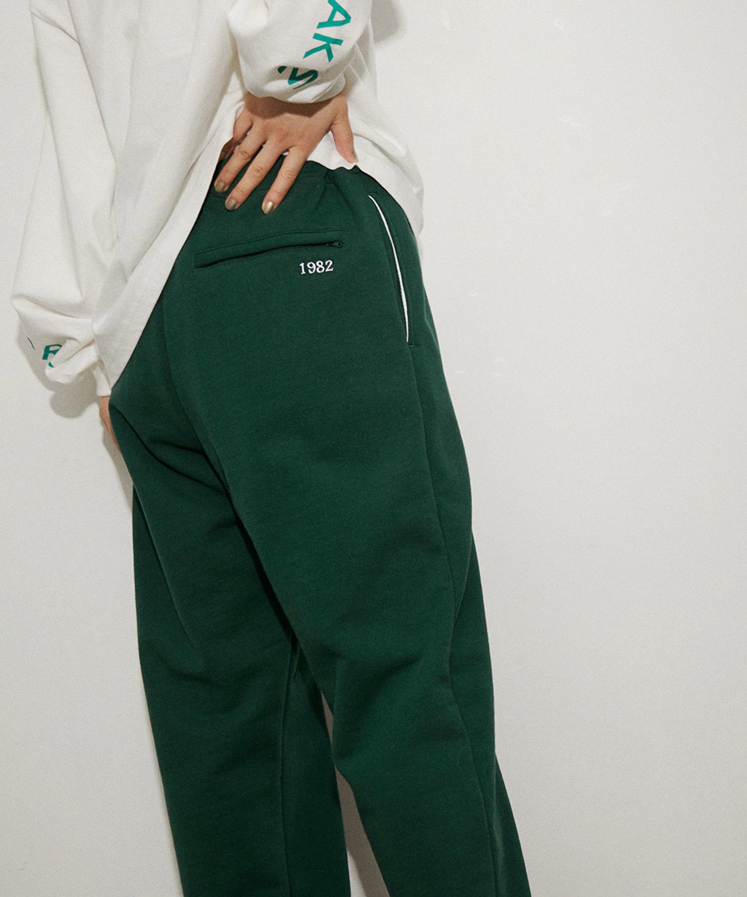 PARROTT CANVAS】PCM FUNCTIONAL SWEAT PANTS ｜ ADAM ET ROPE