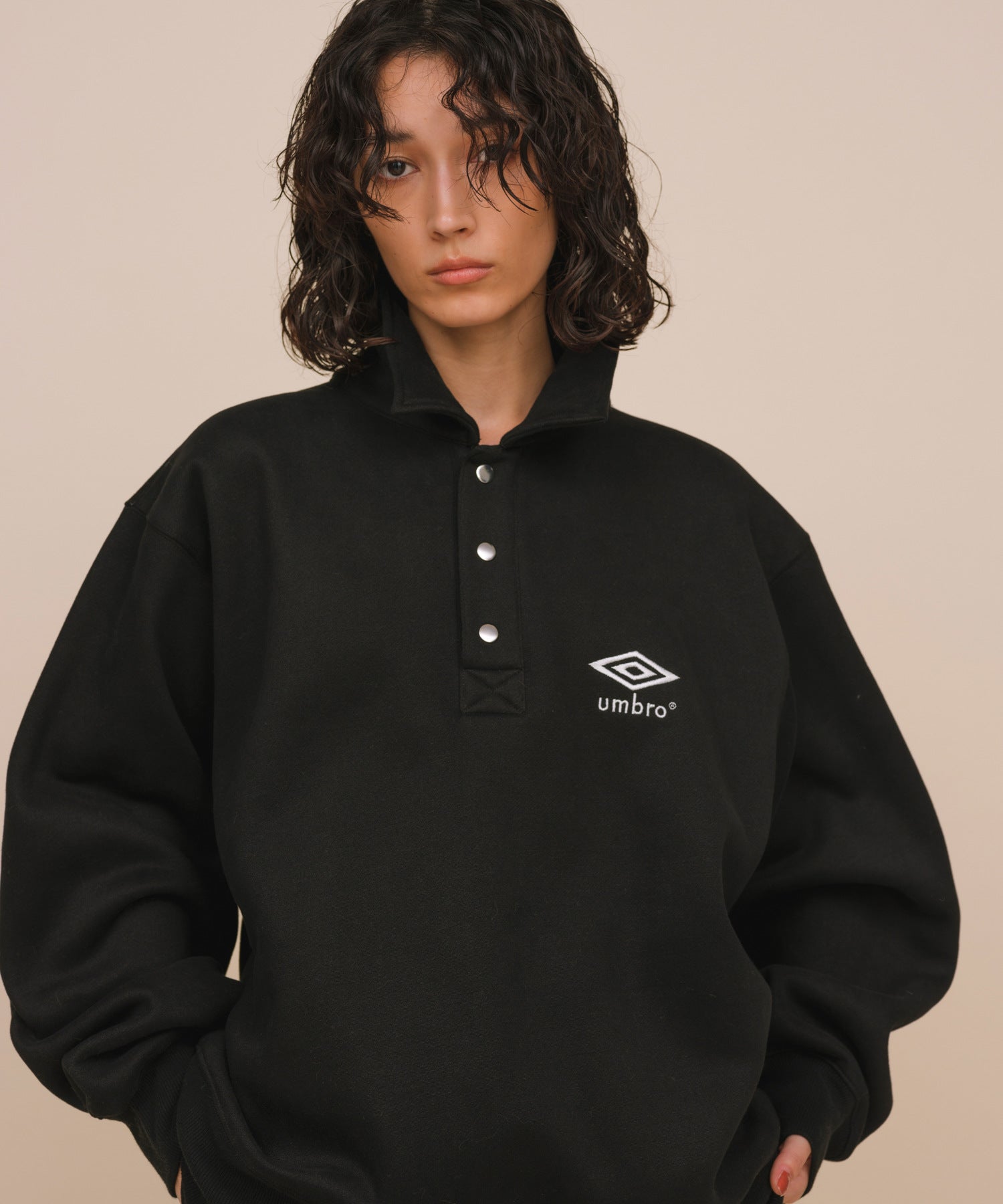 UMBRO - UMBRO for ADAM ET ROPE´ COLLARED SWEATの+inforsante.fr