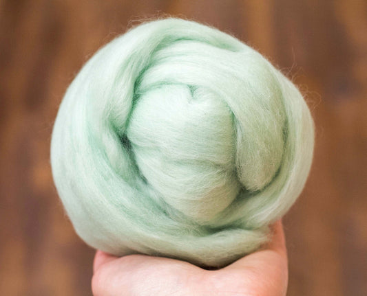 Ivy Green - Merino Wool Roving – Grey Fox Felting