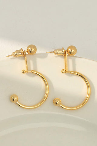 Removable C-shaped earrings