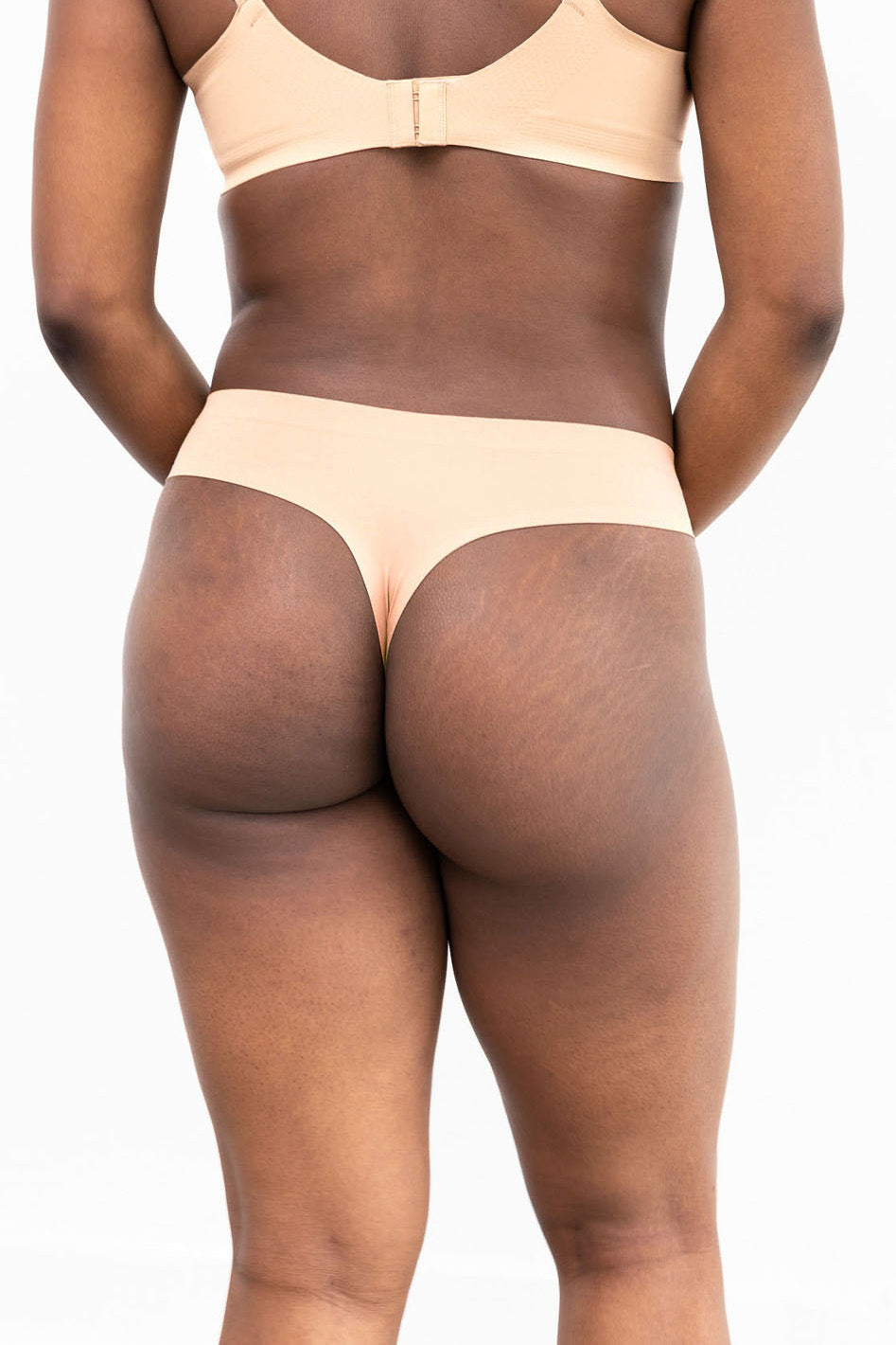 Bubble Mid-Rise Thong - Understance