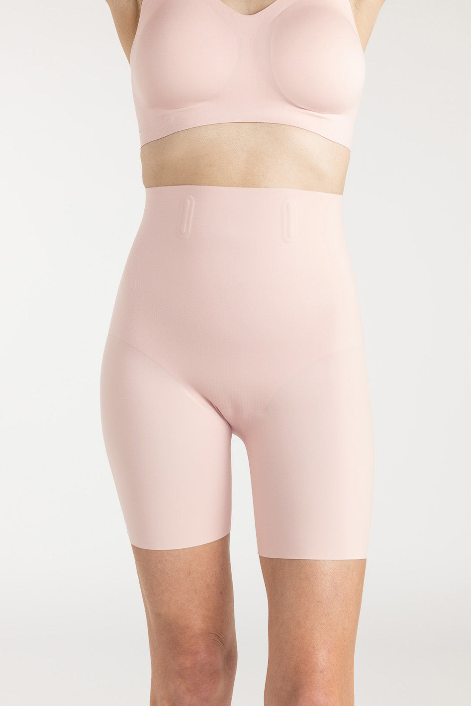 Understance Sculpt High-Rise Bike Shorts @Katherine wears XS in Powder Pink - #color_powder-pink