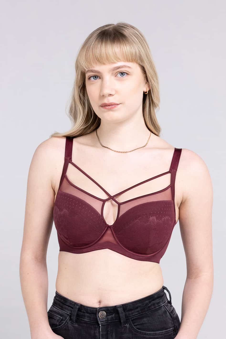 Understance Harper Bra @Morgan wears Wine in 32DDD- #color_wine