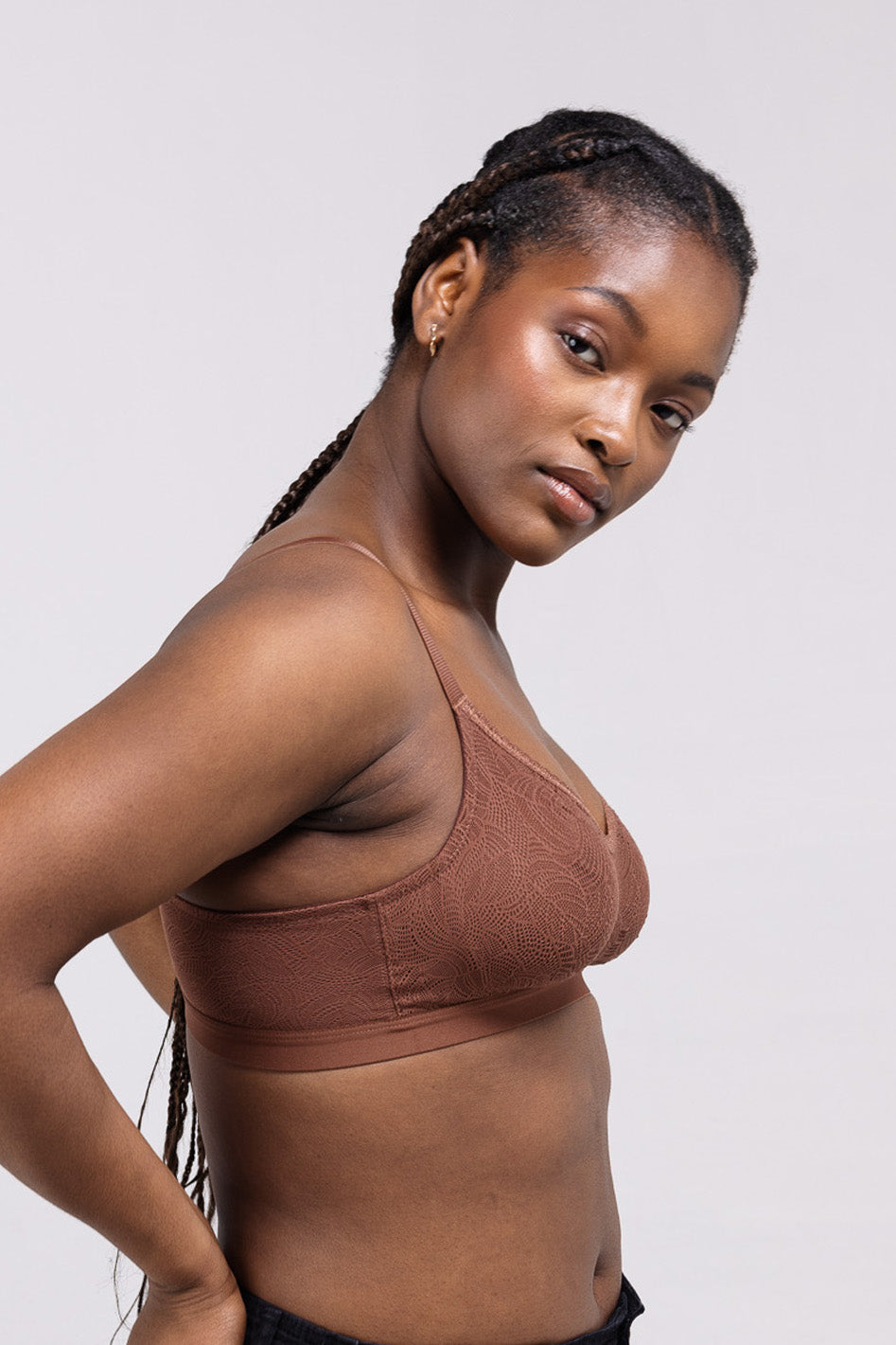 Cate Wireless Soft Cup Bra @Fay wears Mocha in 34B/C- #color_mocha