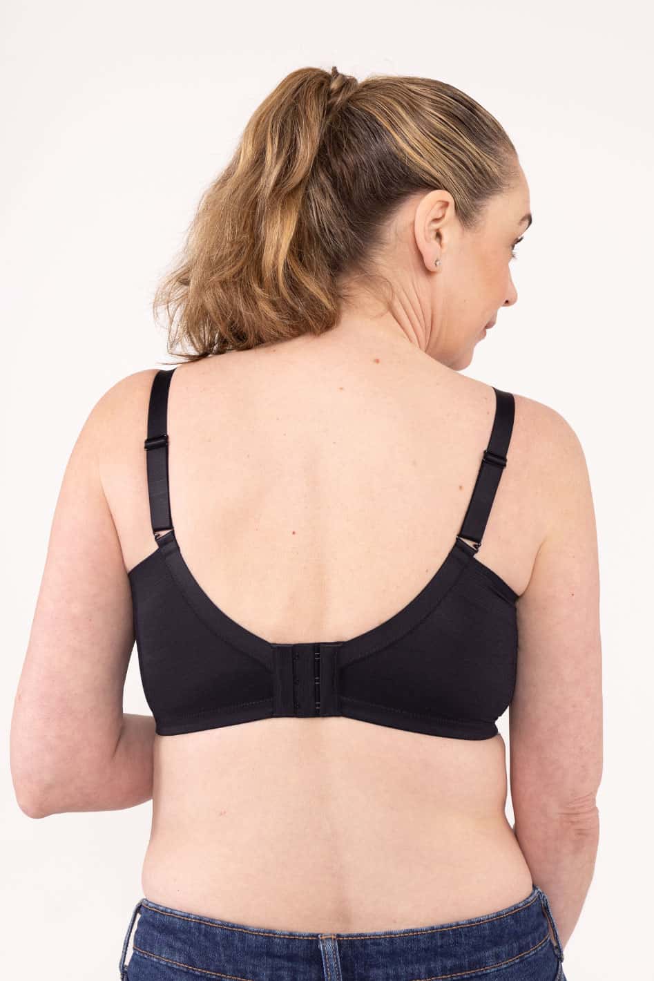 Hugger Wireless Full Coverage Soft Cup Bra, C-DDD Cup - Understance