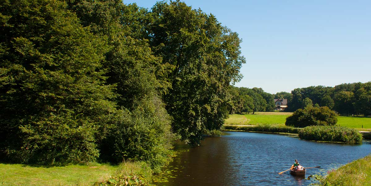 Bürgerpark und Fluss in Bremene