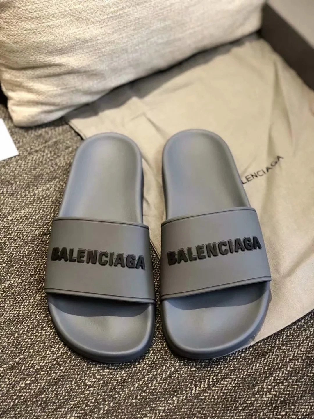 BALENCIAGA Popular Summer Women's Flats Men Slipper Sandals Shoes