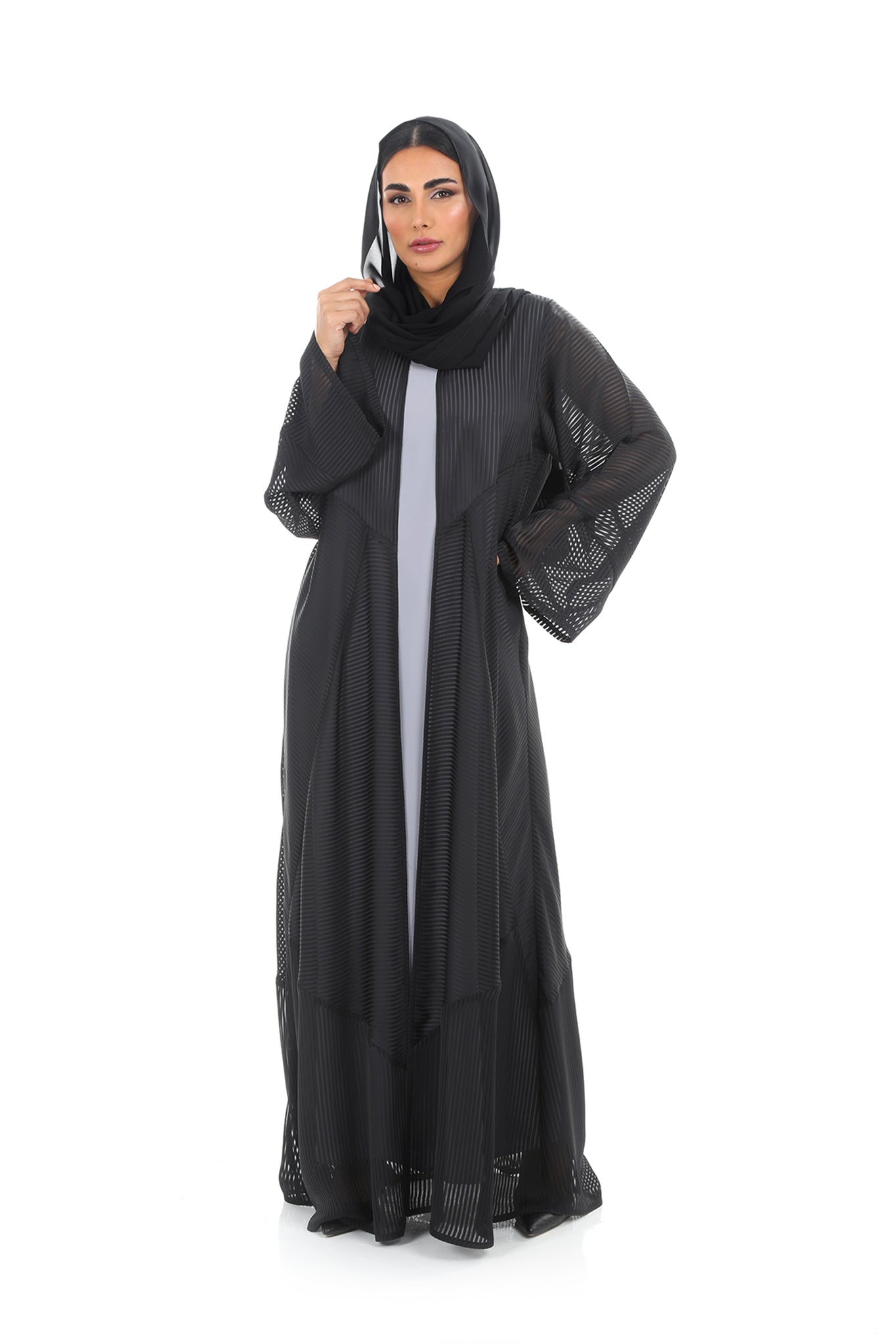 Abaya Dubai | Buy Luxury Abayas and Sheila Online | Hanayen