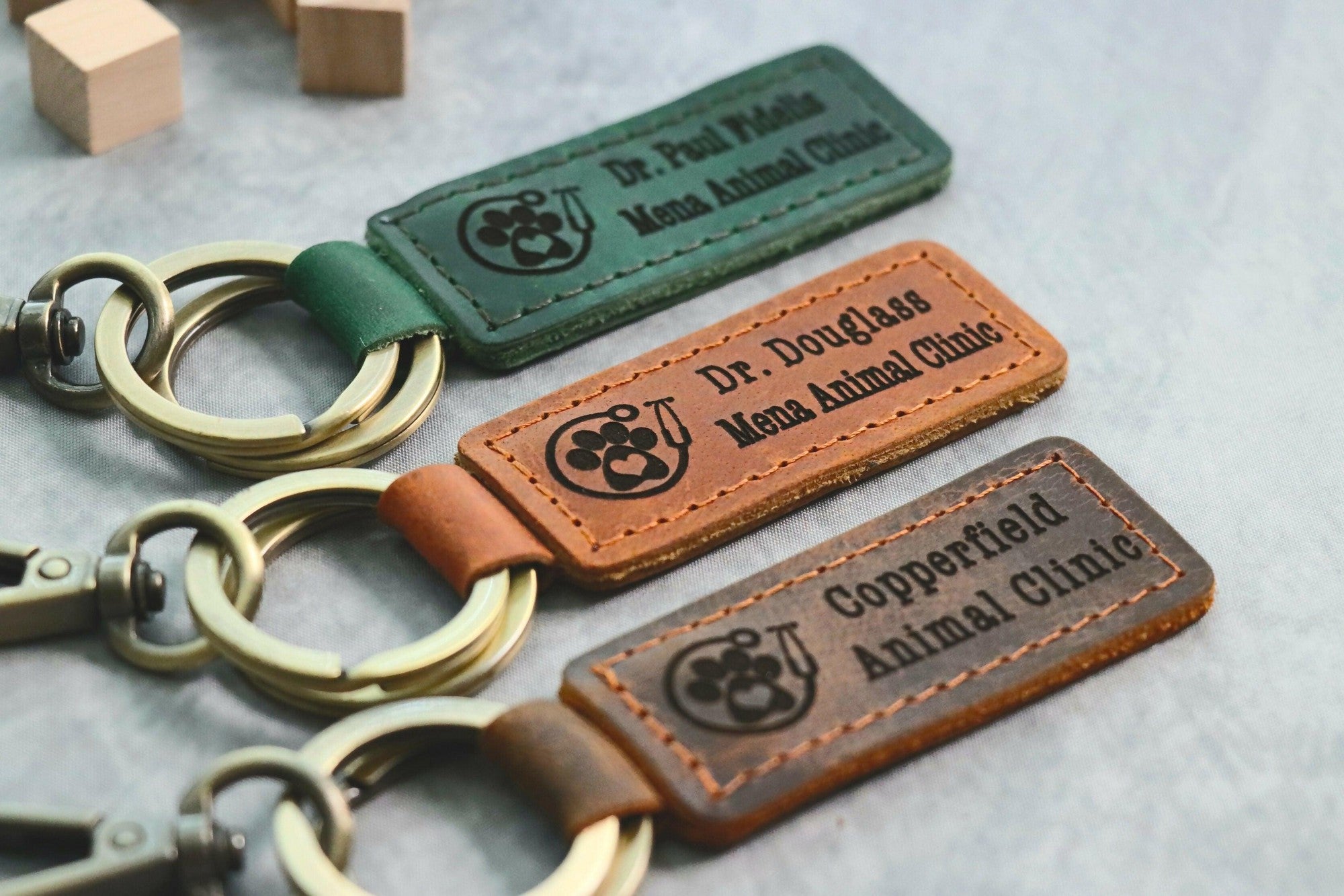 Veterinarian Personalized Keychain / Keyring / bag Tag / Name Tag - Leather Keychain