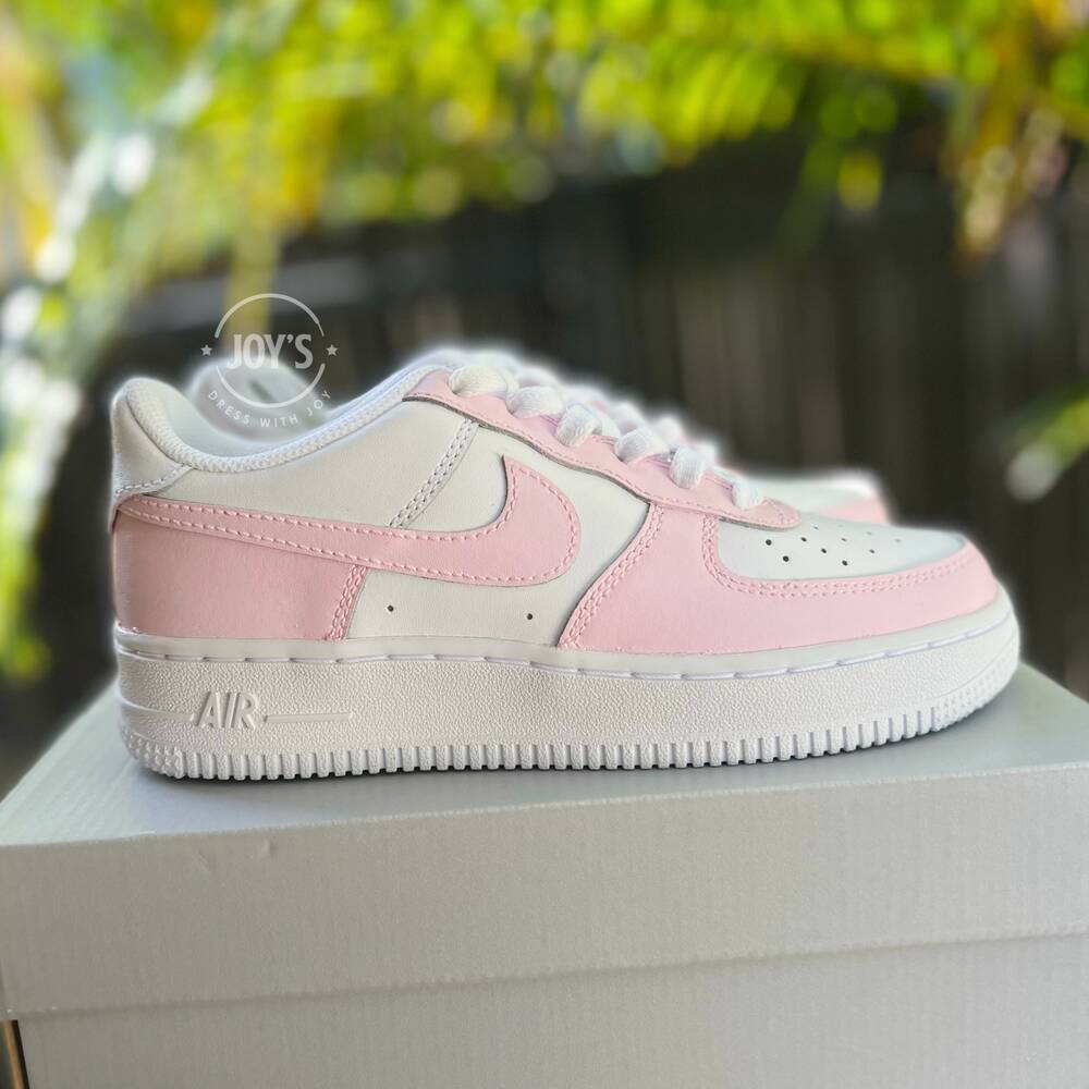 Bubblegum sales pink sneakers