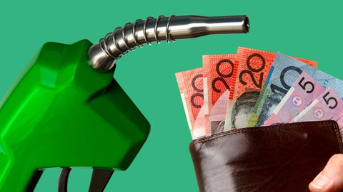 petrol pump with cash wallet indicating savings