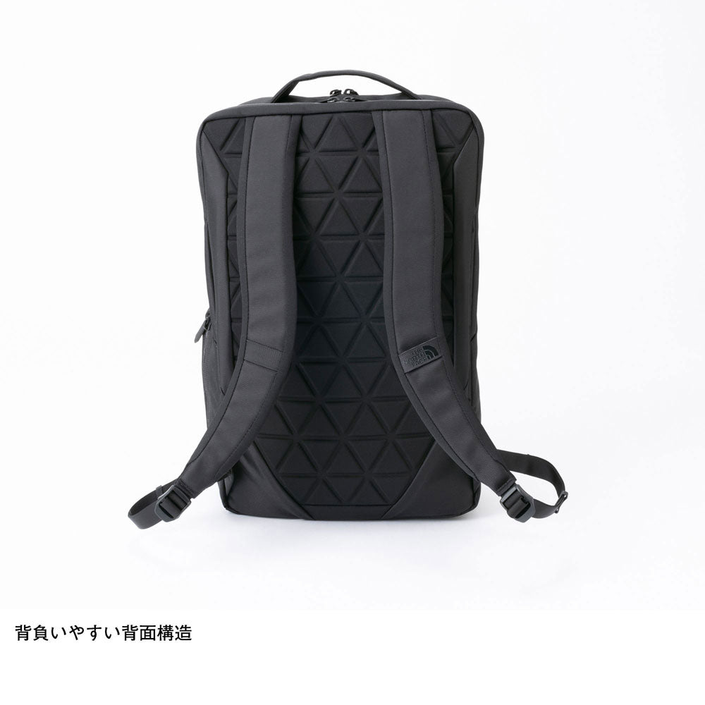 かわいい！ THE NORTH FACE Shuttle Daypack ナイロン KHK 無地