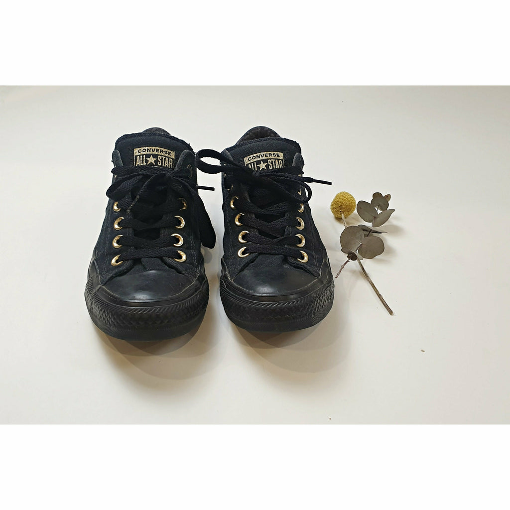 Converse classic black lace up shoes size UK 5 US 7 – Dear Little Panko