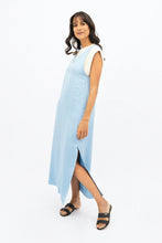 Load image into Gallery viewer, Capri Sleeveless V-neck Maxi Dress in Sommerhus
