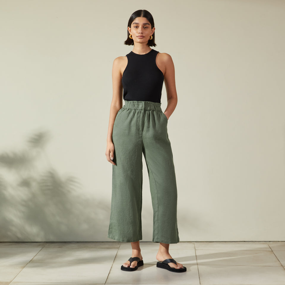 Reiss Crease Linen Belted Tapered Trousers