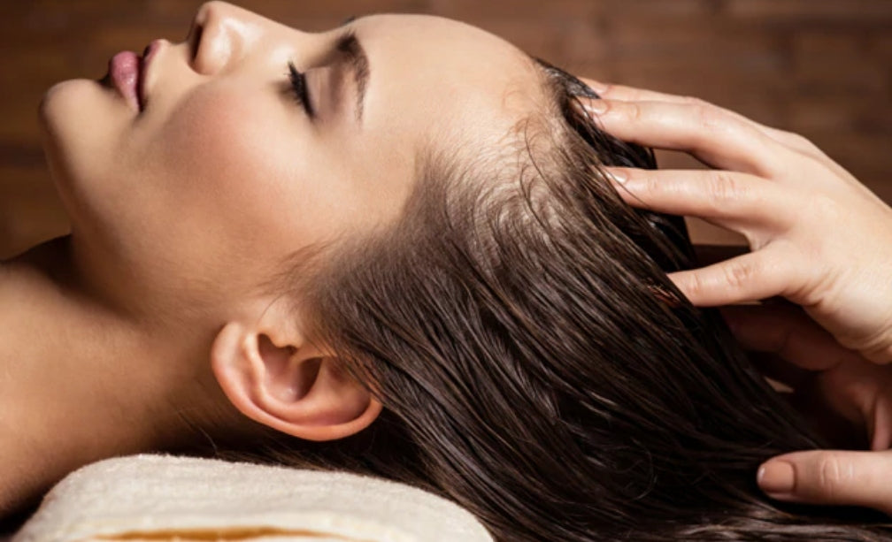 Hot Oil Scalp Massage: Does it really help tackle hair fall? – Sesa Care