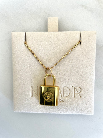 LV Logo Necklace- GOLD – Nomad'r Lifestyle Company