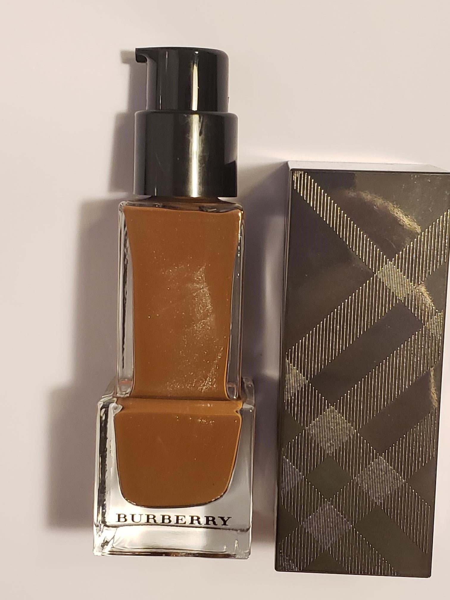 burberry deep brown foundation