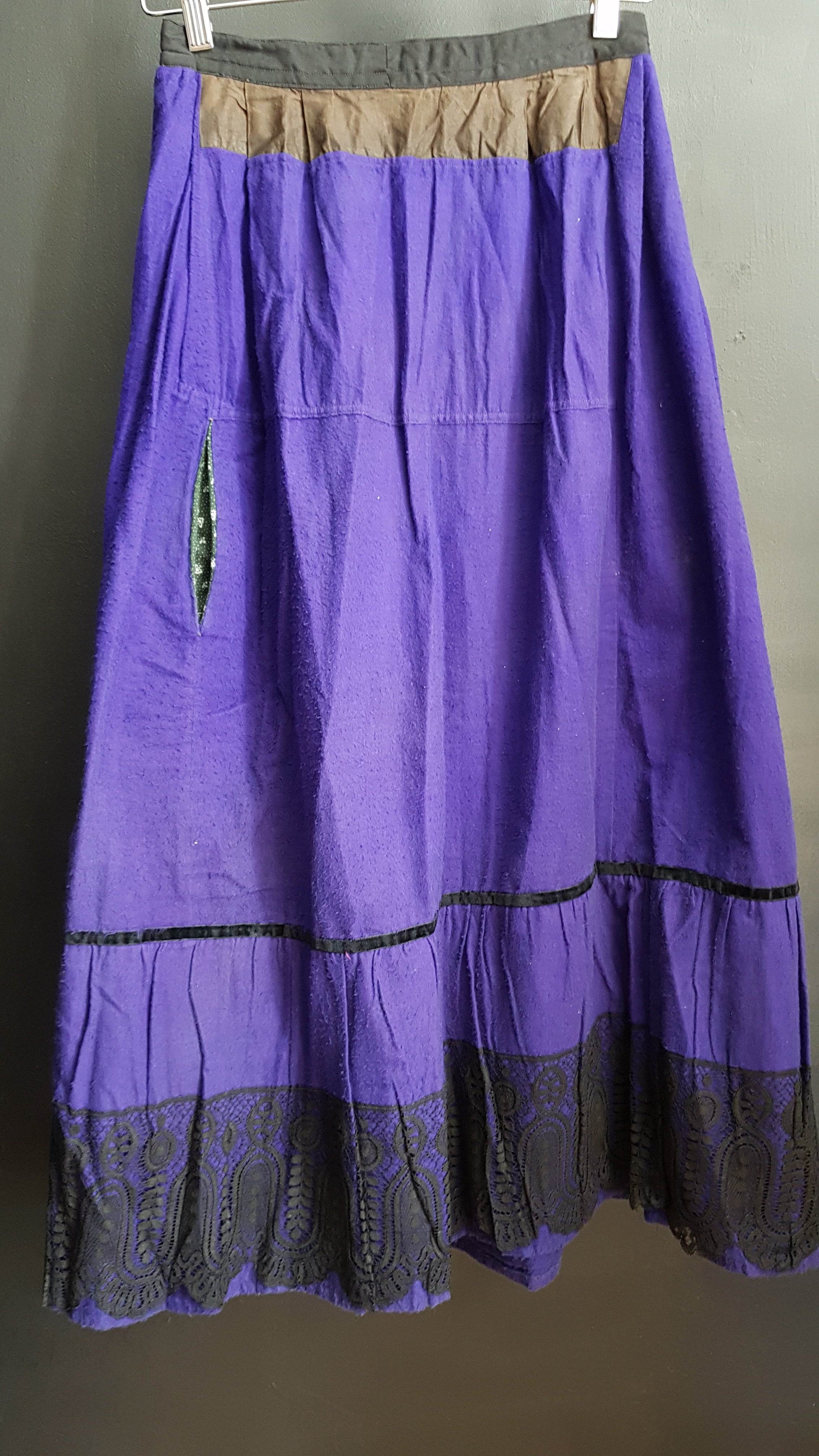 Antique French Petticoat  / chore skirt