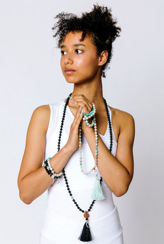 Bijoux Yoga Japa Mala et guérison par les cristaux par Kati Kaia