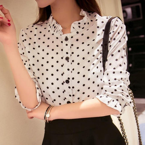 A Sophisticated Way To Wear Polka Dots This Spring and Summer - MY