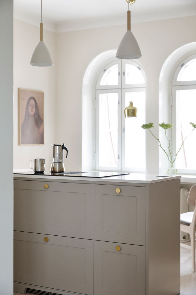 A.S.Helsingö Ensiö Kitchen in Feather Grey