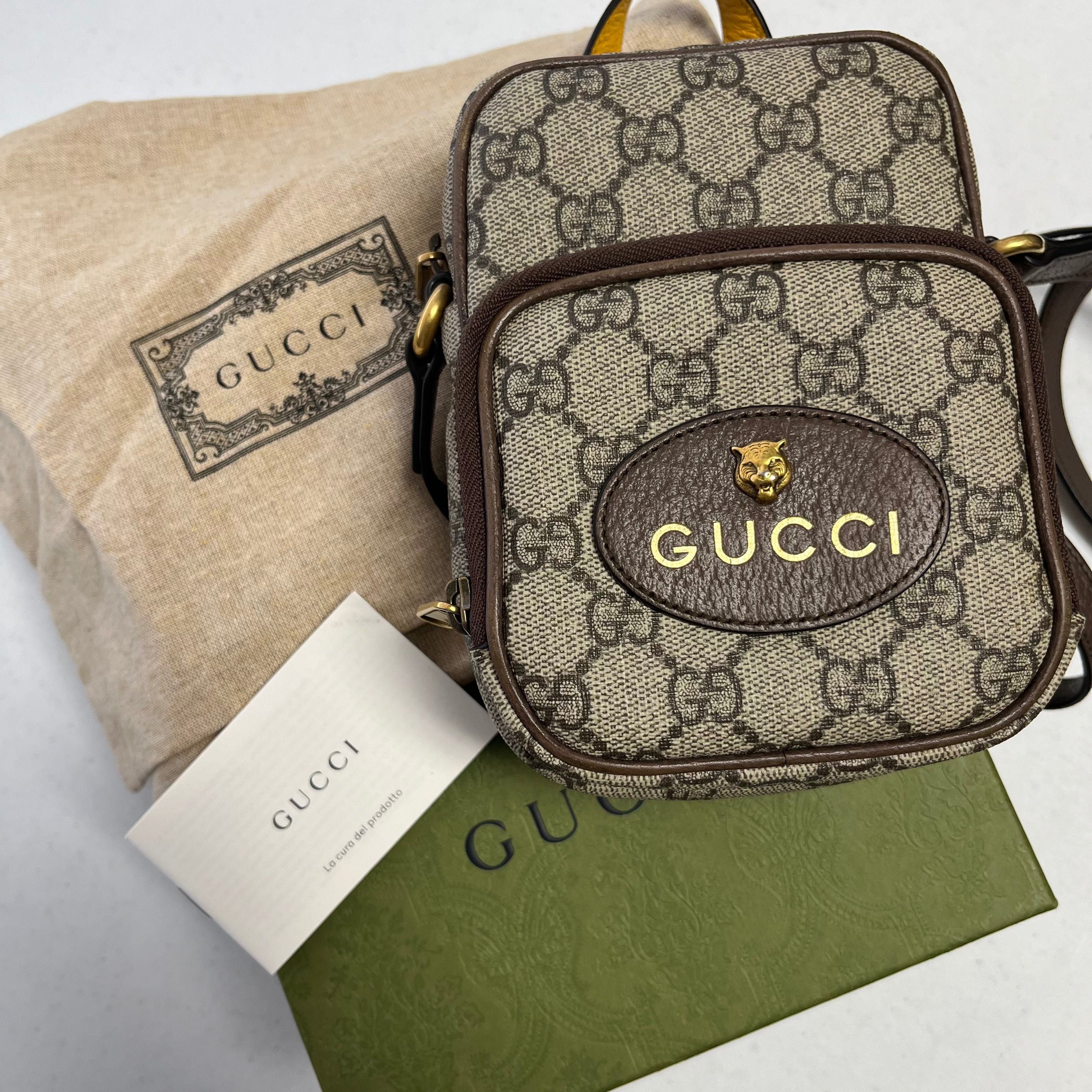 Gucci GG Supreme Neo Vintage Mini Bag