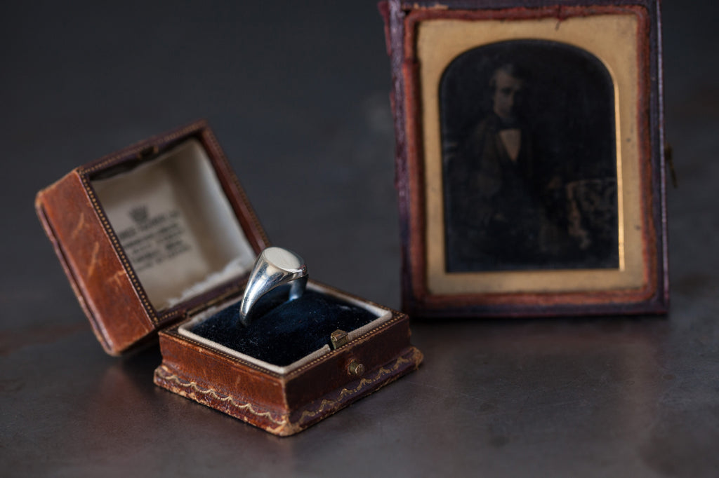 Catherine Hills Jewellery bespoke family signet ring