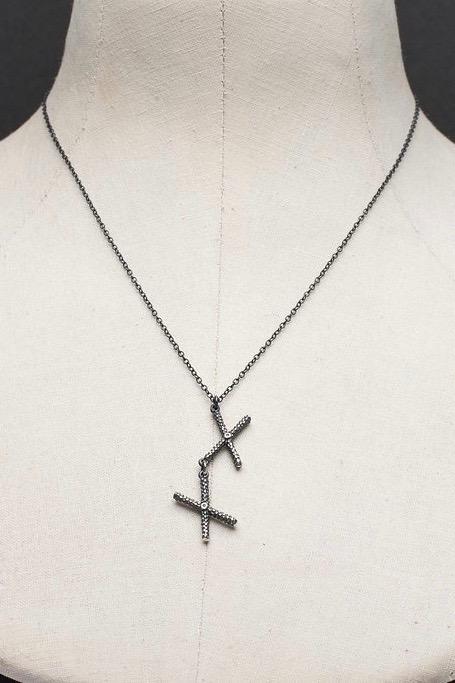 Kiss Cross Pendant – Catherine Hills Jewellery