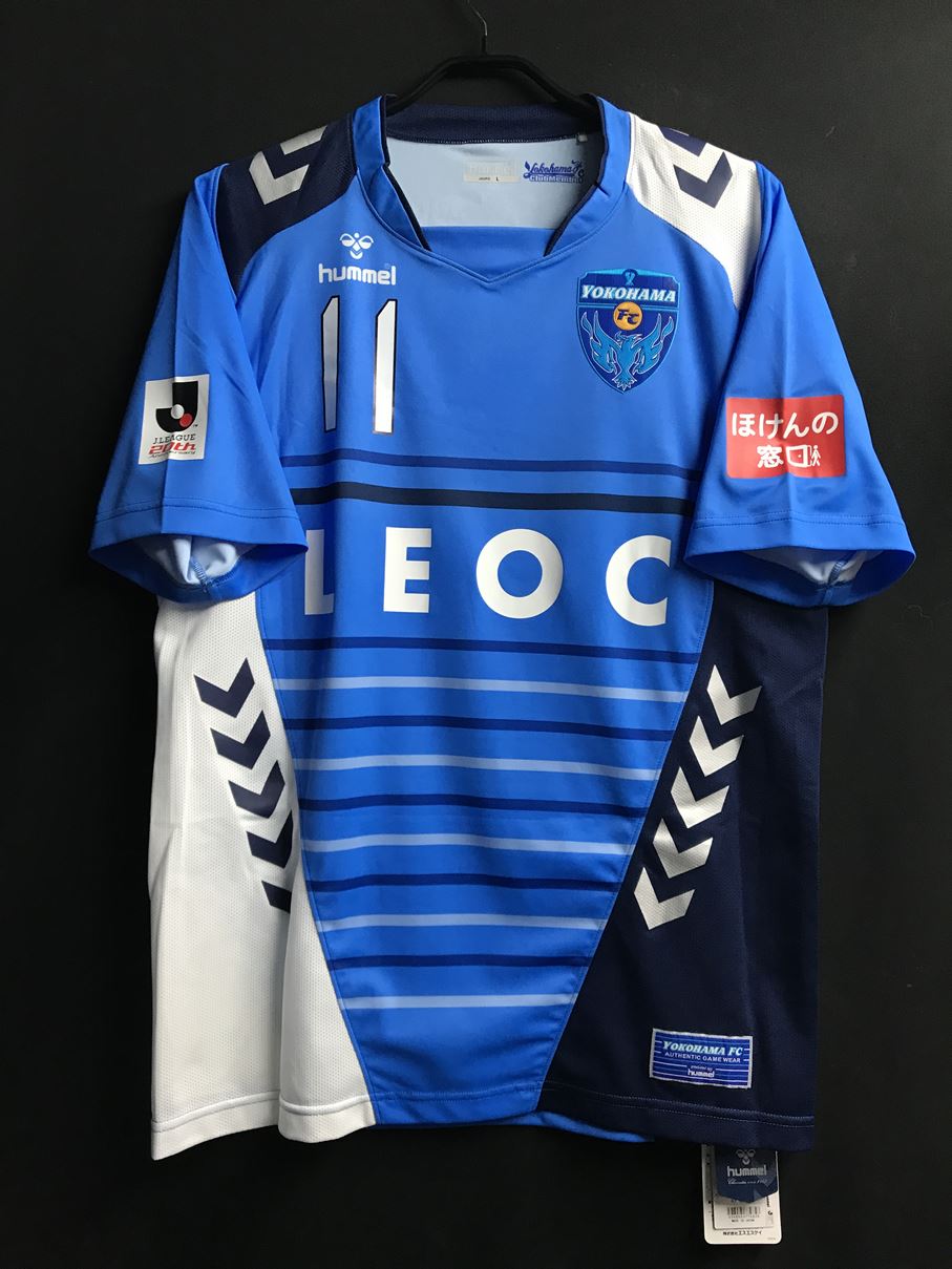 横浜FC – Vintage Sports Football Store