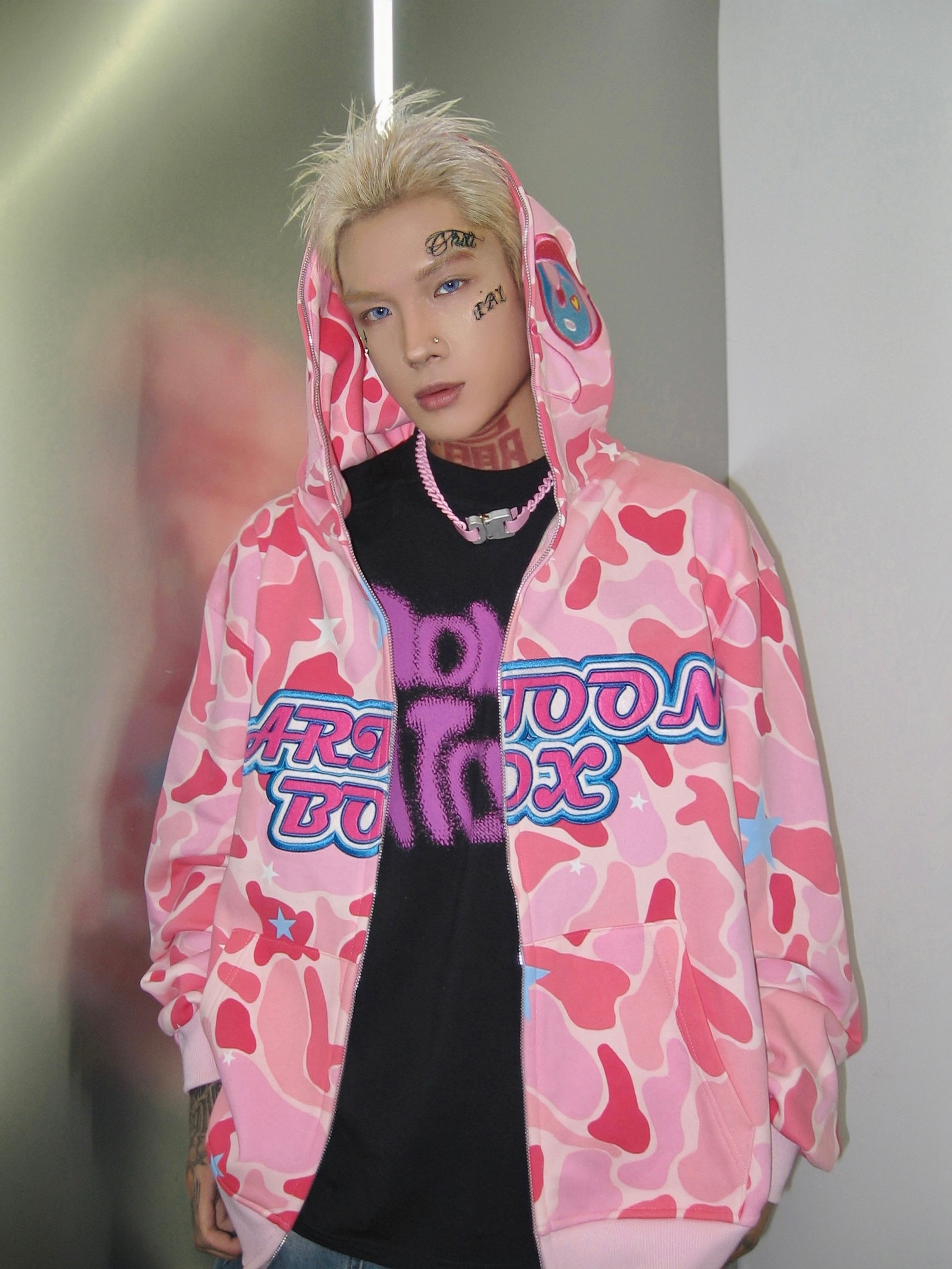 Aランク CARTOON BOX Pink Eye ABC CAMO ダウンジャケット | www