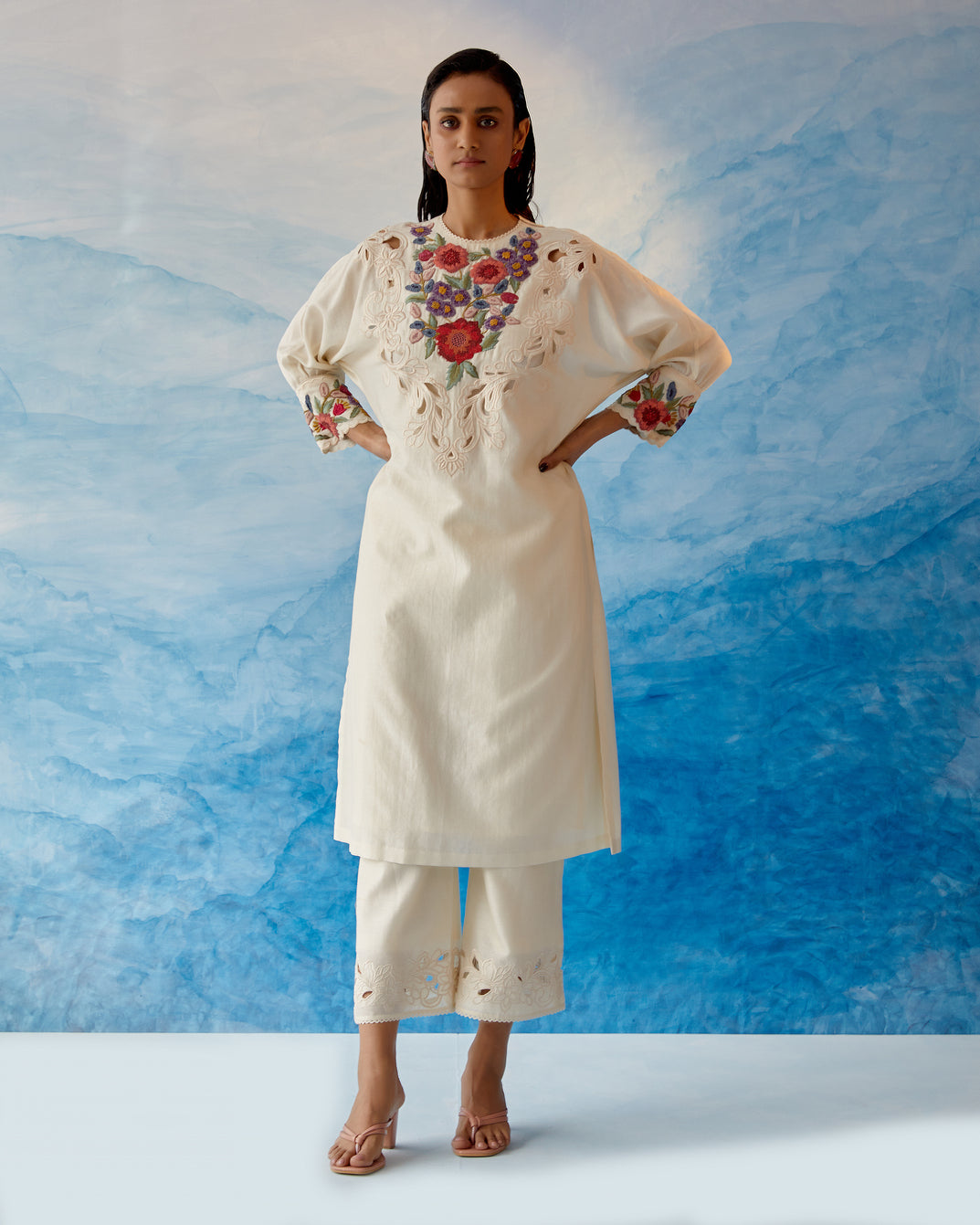 IVORY KIMONO KURTA WITH STRAIGHT PANTS