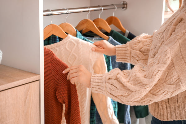 Must-have colours in winter wardrobe Australia - Peroz Fashion Blog