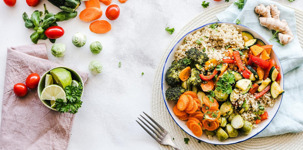 photography of vegetable salad on plate