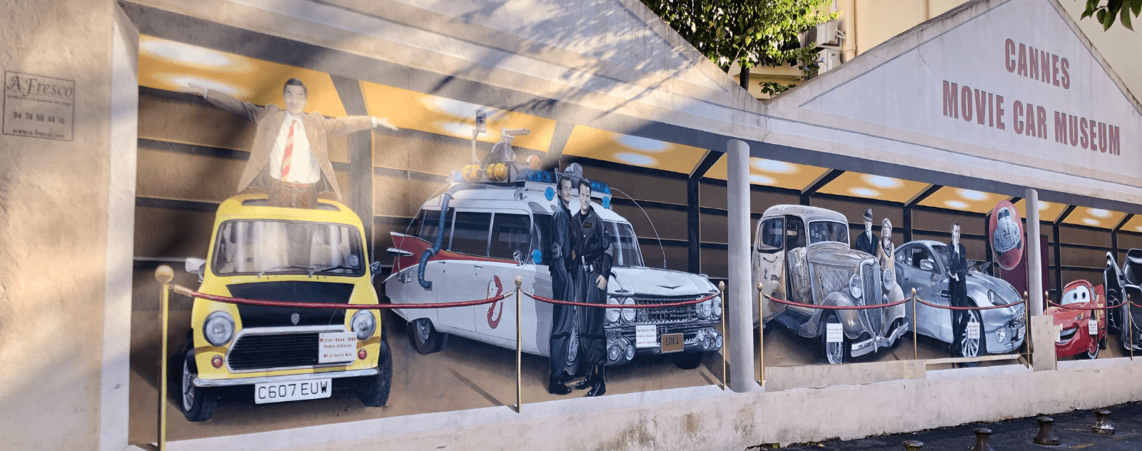 Fresque Cannes Movie Car Museum