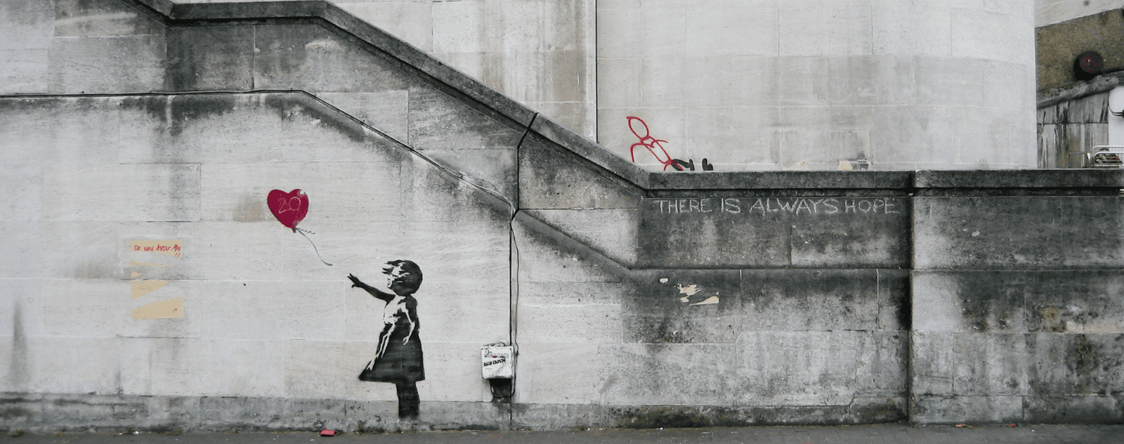 La Petite Fille Au Ballon Banksy