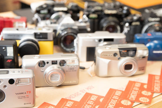Selección de cámaras de película de 35 mm.
